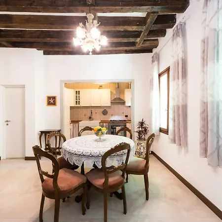 Apartment Camargherite Venice