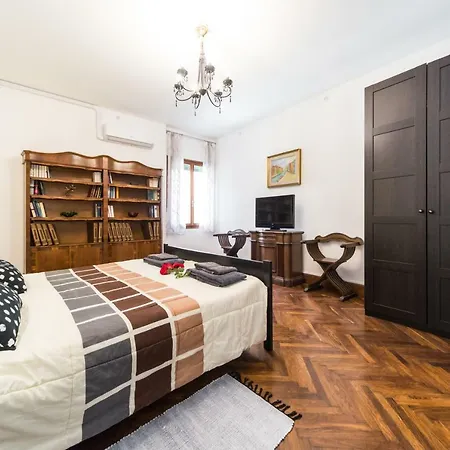 Camargherite Appartement *